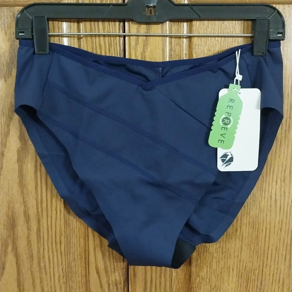 Phoenix NWT Malibu Angled Cheeky Bikini Size XL‎ Blue UV Protection